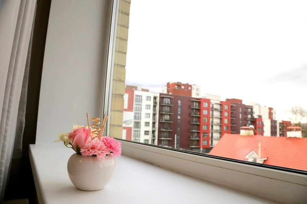 Bright Apartment,For 1-4,Near Old Town วิลนีอุส ภายนอก รูปภาพ