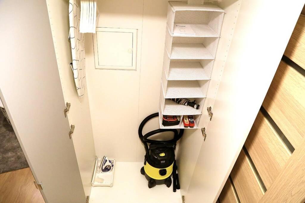 Bright Apartment,For 1-4,Near Old Town วิลนีอุส ภายนอก รูปภาพ